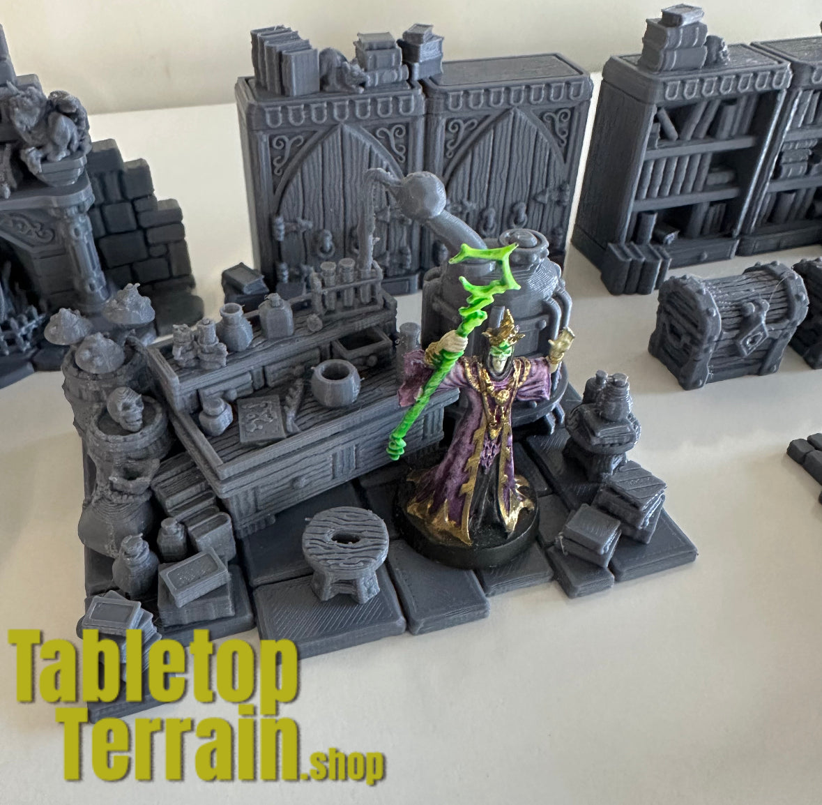 HeroQuest compatible Furniture set