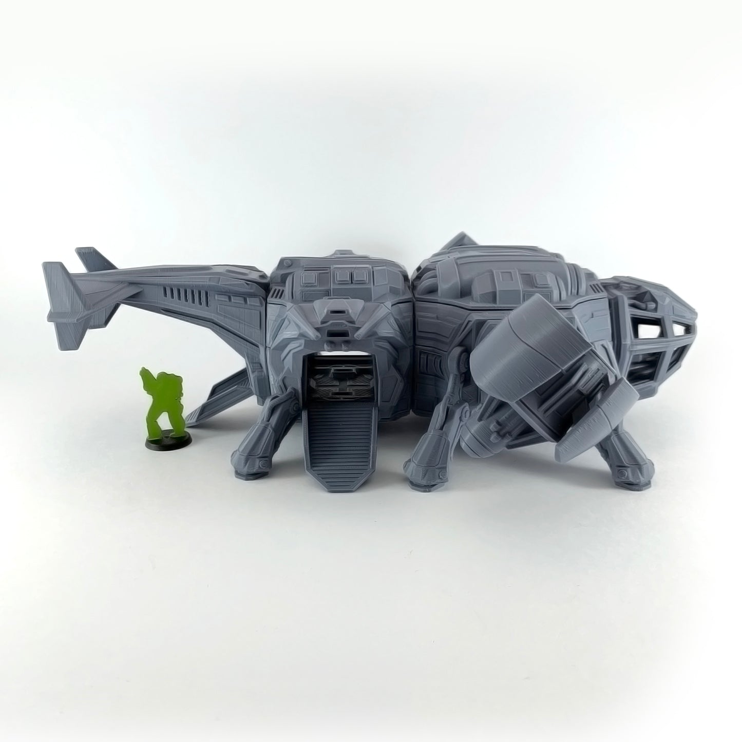 Sci-Fi Dragonfly Dropship